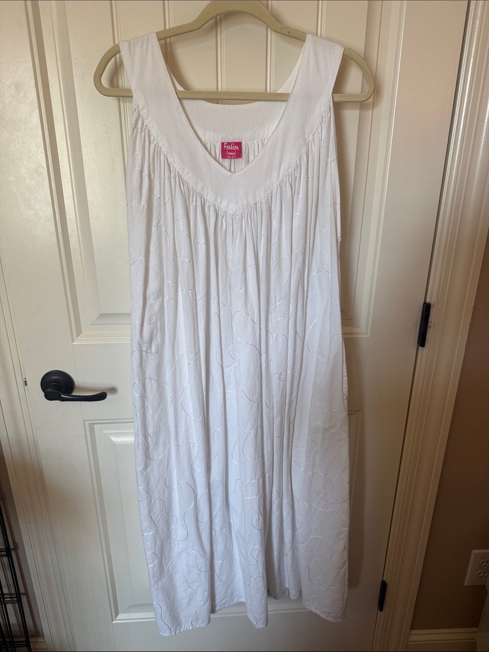 White Embroidered Sleeveless Cotton Dress